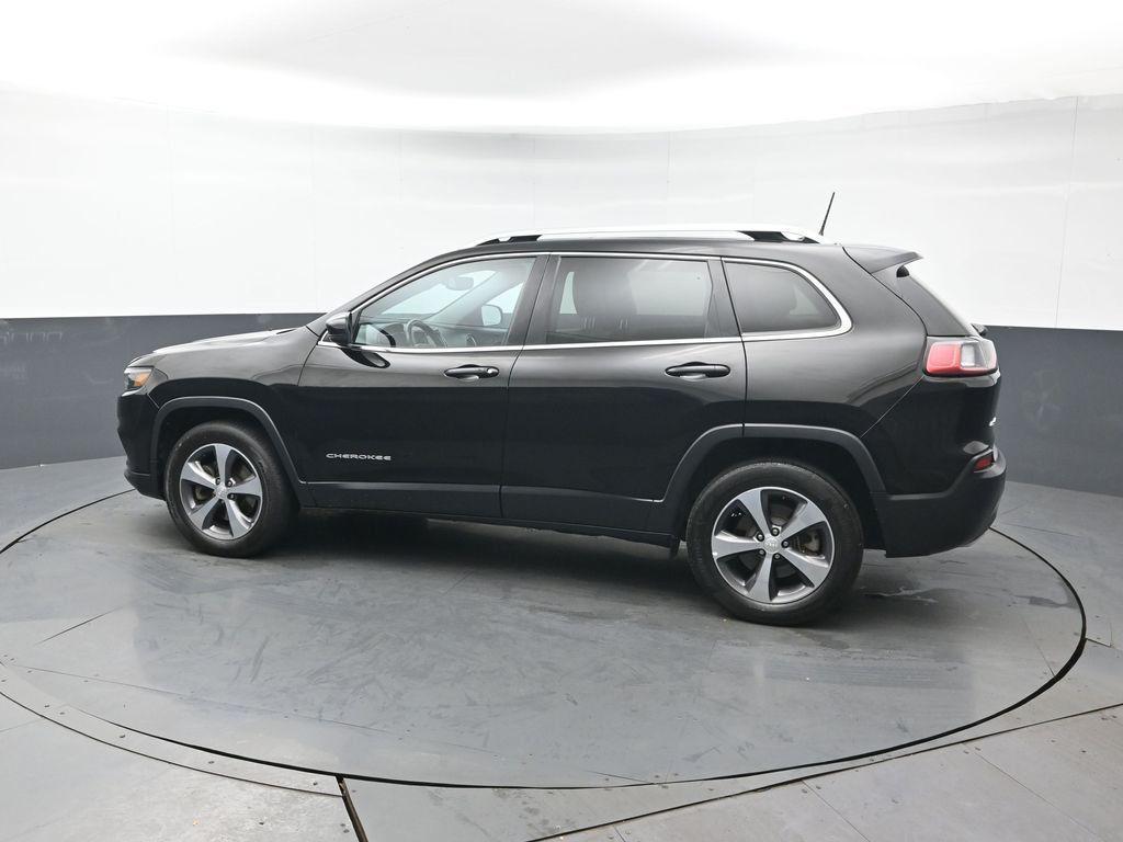 used 2019 Jeep Cherokee car, priced at $17,576