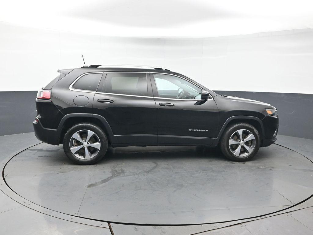 used 2019 Jeep Cherokee car, priced at $17,576