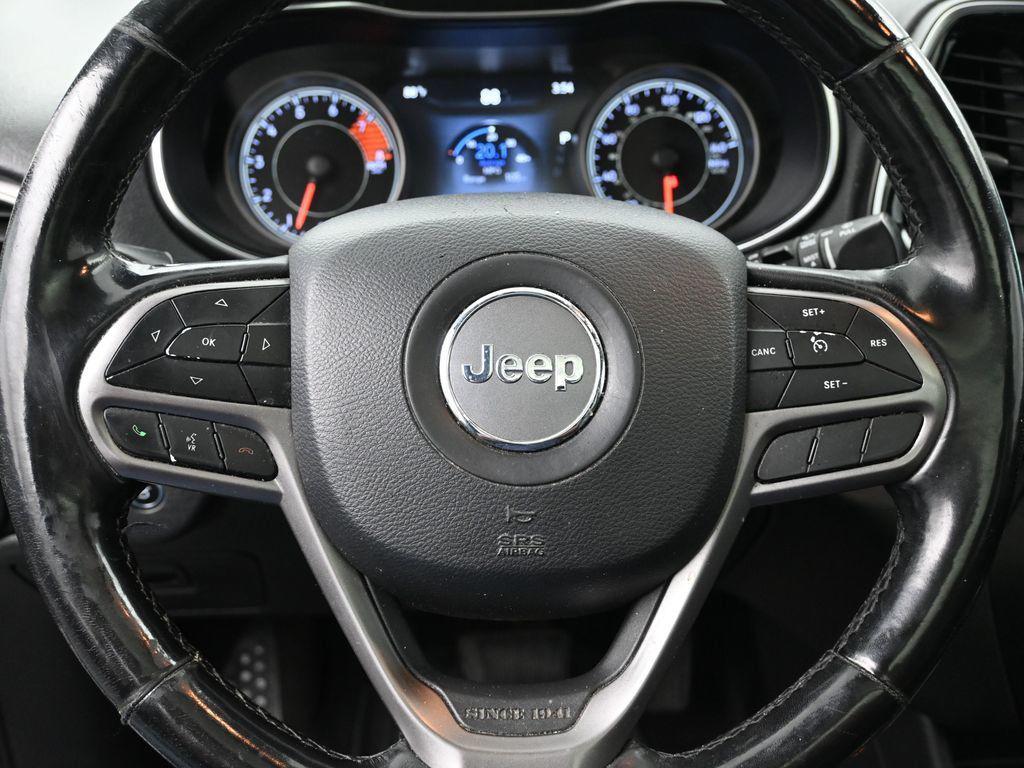 used 2019 Jeep Cherokee car, priced at $17,576