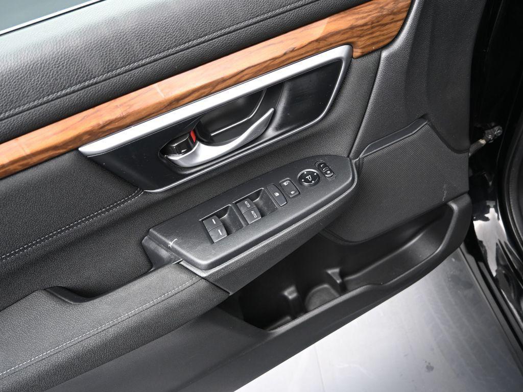used 2021 Honda CR-V car, priced at $25,551