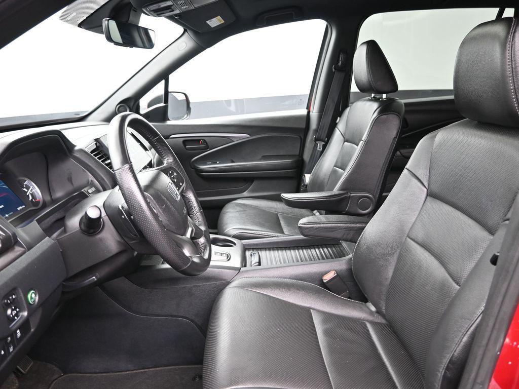 used 2023 Honda Passport car, priced at $29,995