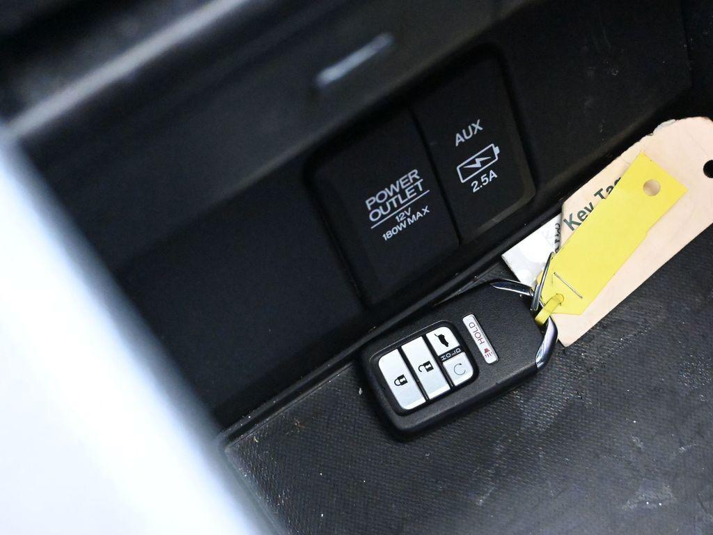 used 2022 Honda Pilot car, priced at $28,669