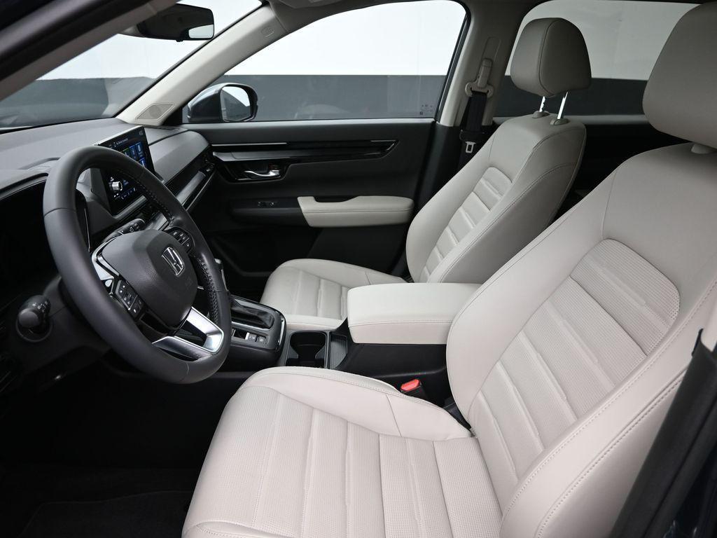 used 2023 Honda CR-V car, priced at $32,995