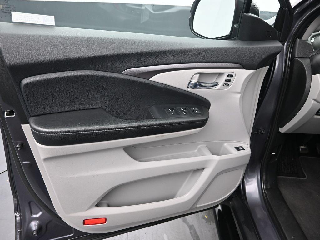 used 2021 Honda Ridgeline car, priced at $29,917