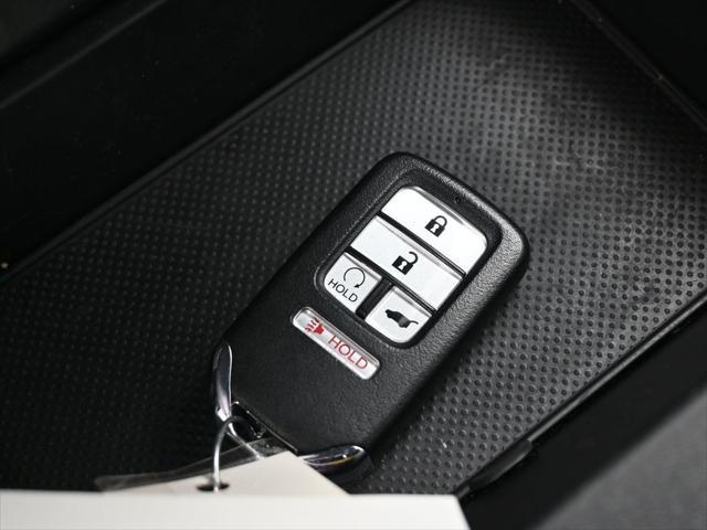 used 2022 Honda CR-V car, priced at $26,767