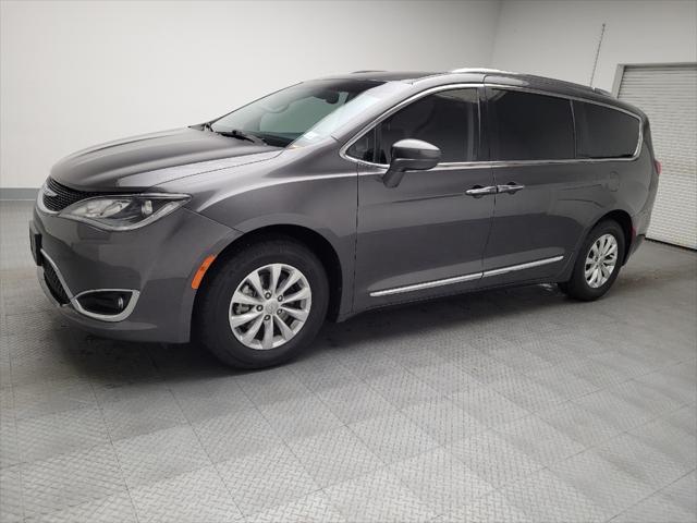 used 2020 Chrysler Pacifica car, priced at $18,995