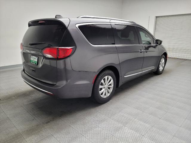 used 2020 Chrysler Pacifica car, priced at $18,995