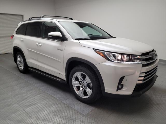 used 2019 Toyota Highlander Hybrid car, priced at $28,695