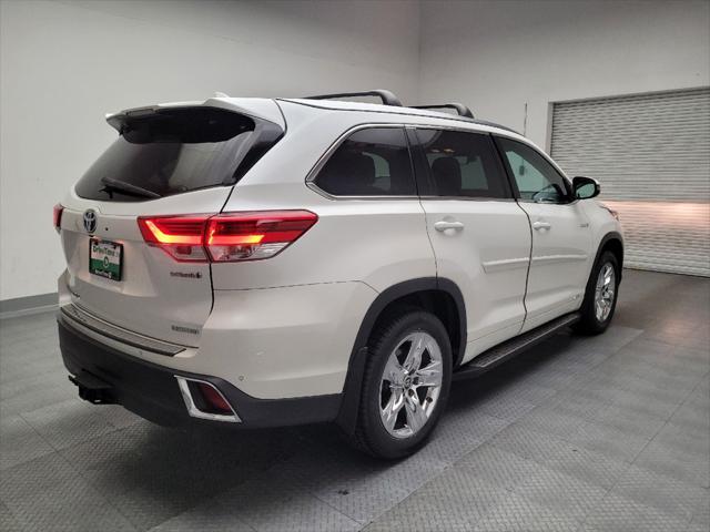 used 2019 Toyota Highlander Hybrid car, priced at $28,695