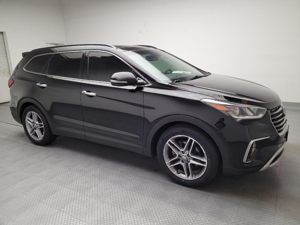 used 2018 Hyundai Santa Fe car, priced at $17,795