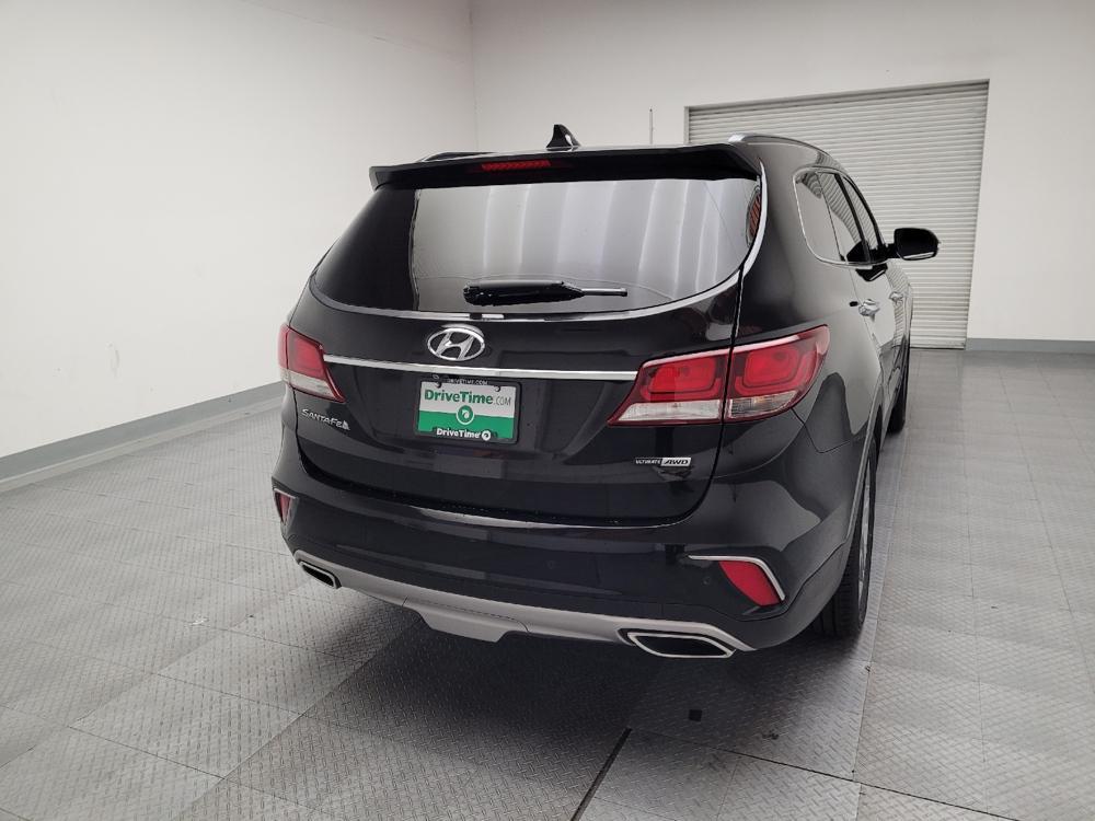 used 2018 Hyundai Santa Fe car, priced at $17,795