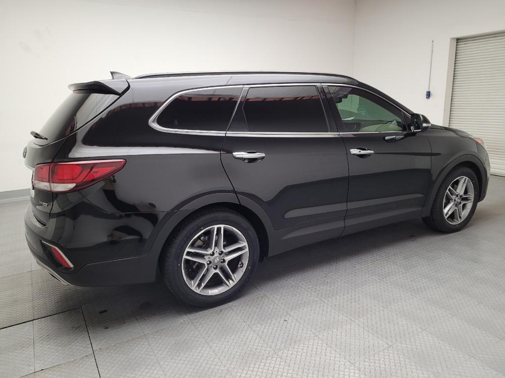 used 2018 Hyundai Santa Fe car, priced at $17,795