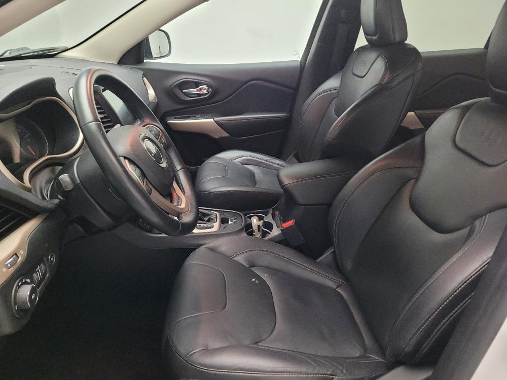 used 2018 Jeep Cherokee car, priced at $16,195