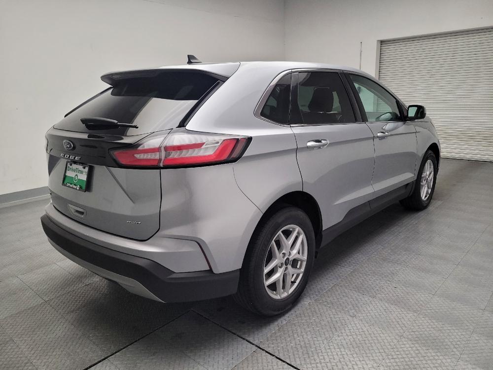 used 2024 Ford Edge car, priced at $27,095