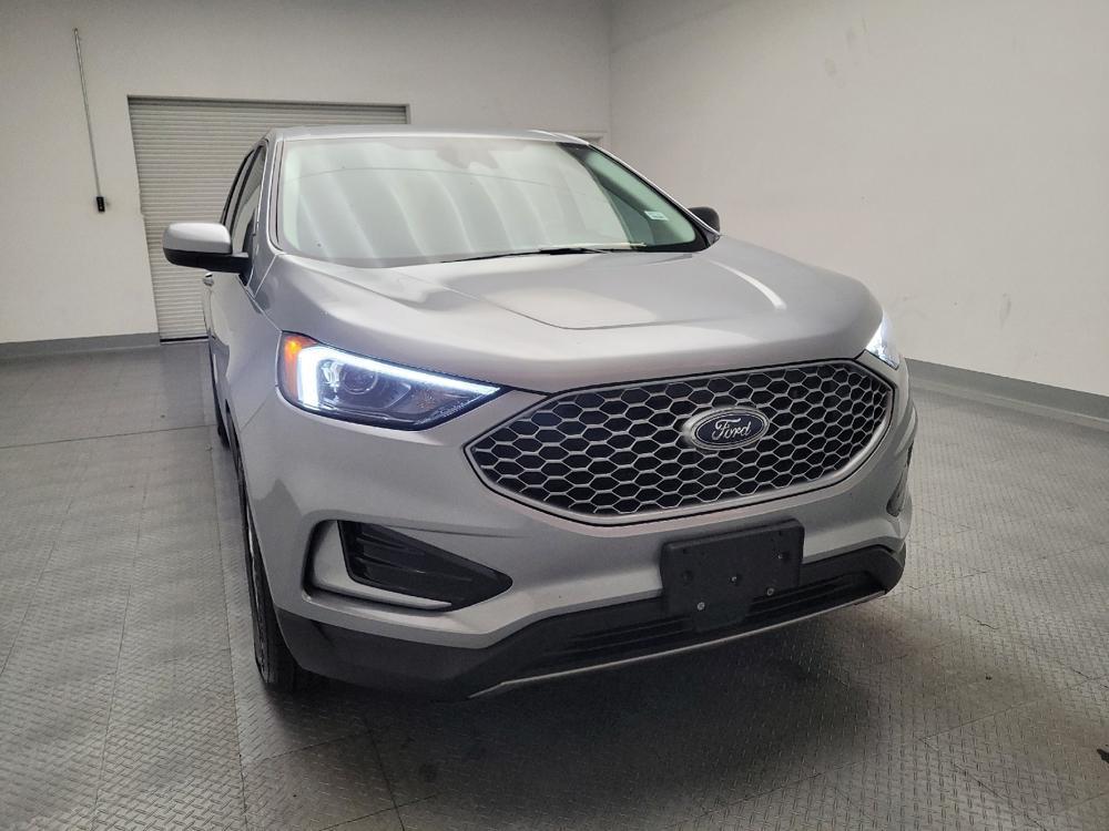 used 2024 Ford Edge car, priced at $27,095
