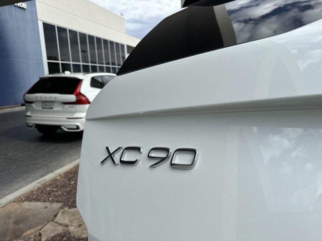 new 2025 Volvo XC90 Plug-In Hybrid car, priced at $78,455