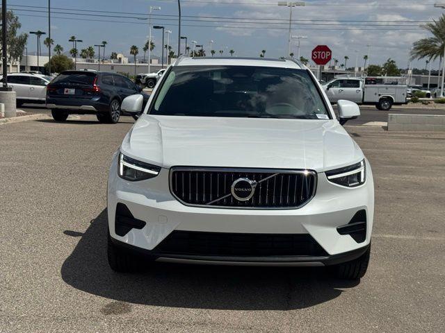 new 2025 Volvo XC40 car, priced at $45,715