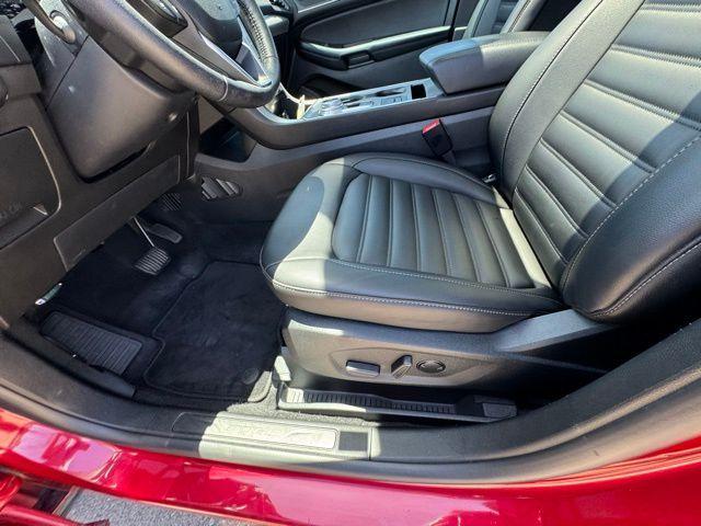 used 2022 Ford Edge car, priced at $26,033