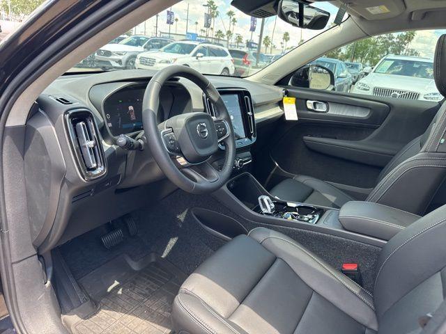 new 2025 Volvo XC40 car, priced at $48,335