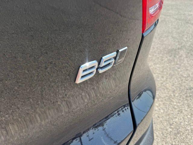 used 2025 Volvo XC40 car, priced at $35,433