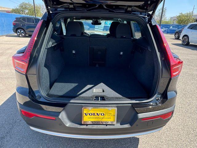 used 2025 Volvo XC40 car, priced at $35,433