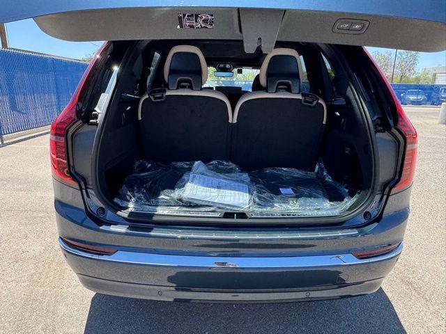 new 2025 Volvo XC90 car, priced at $71,940