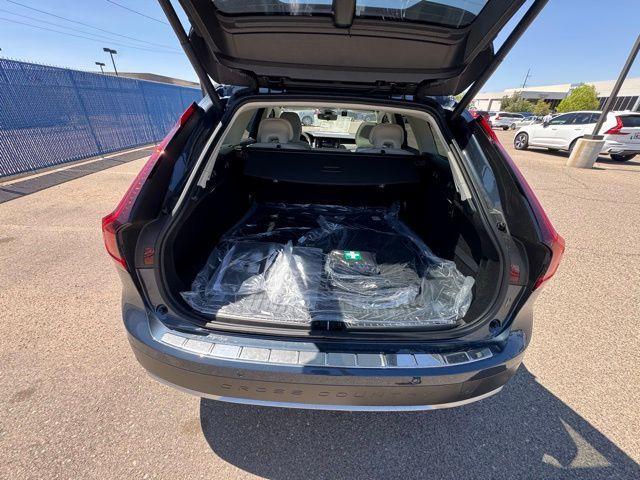 new 2025 Volvo V90 Cross Country car, priced at $68,265