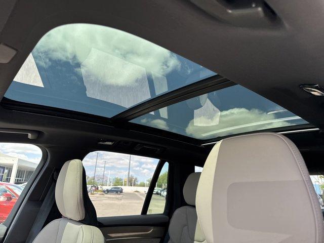 new 2025 Volvo XC90 car, priced at $64,230
