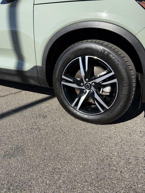 used 2025 Volvo XC40 car, priced at $31,399