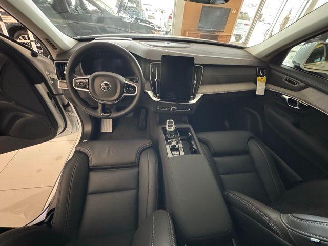 new 2025 Volvo XC90 Plug-In Hybrid car, priced at $82,405