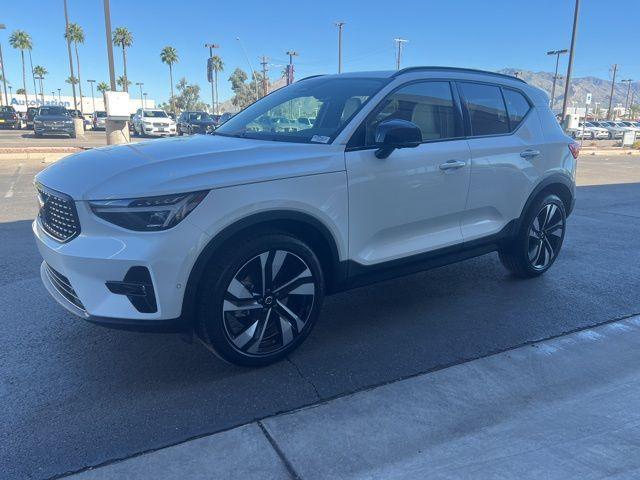 new 2025 Volvo XC40 car, priced at $48,892