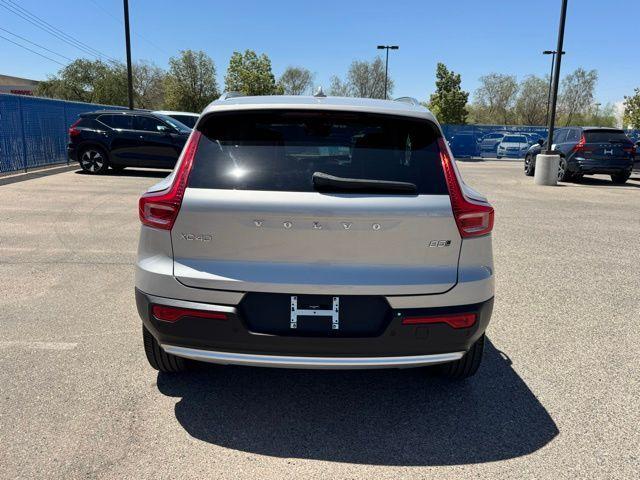 used 2025 Volvo XC40 car, priced at $35,433