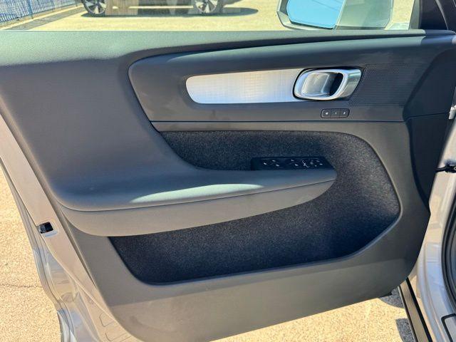 used 2025 Volvo XC40 car, priced at $35,433