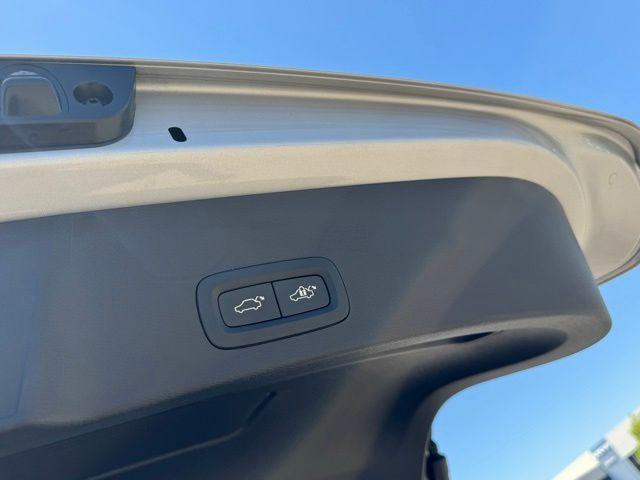 used 2025 Volvo XC40 car, priced at $35,433