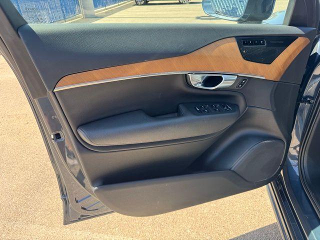 used 2022 Volvo XC90 Recharge Plug-In Hybrid car, priced at $46,995