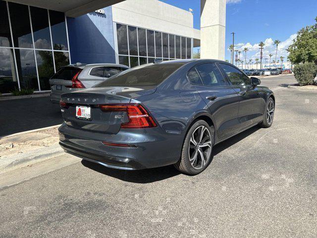 new 2024 Volvo S60 car, priced at $41,995