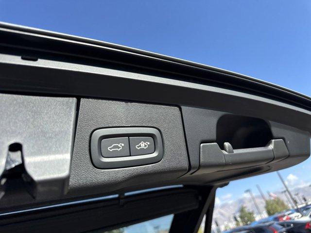 new 2025 Volvo XC60 car, priced at $49,436