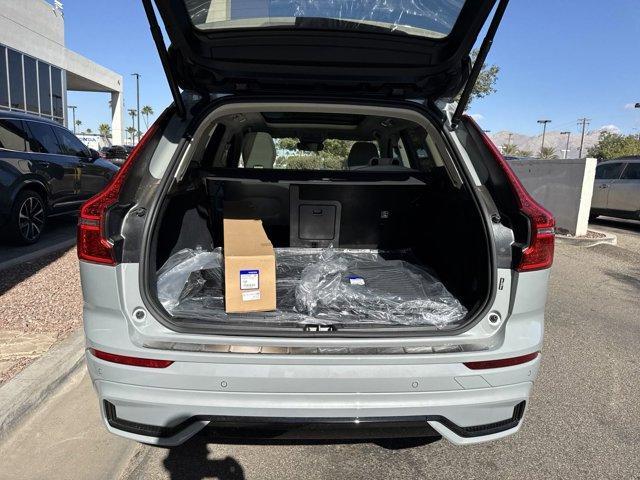 new 2025 Volvo XC60 car, priced at $49,436