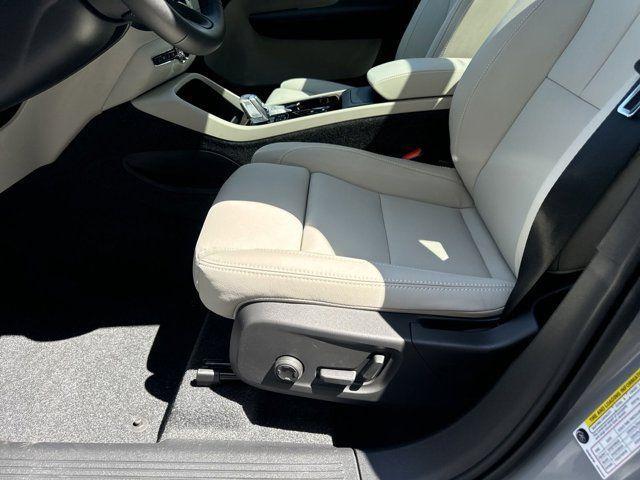 new 2025 Volvo XC40 car, priced at $48,456