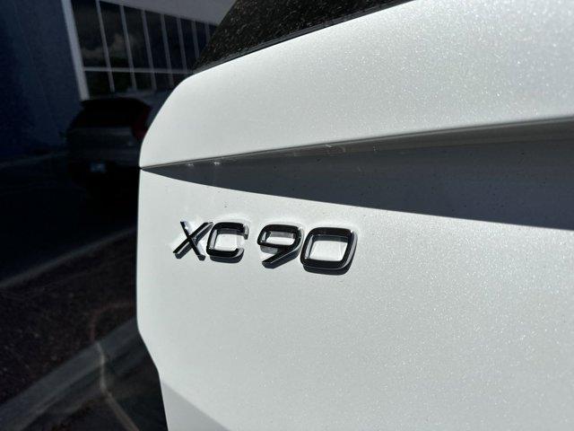 new 2025 Volvo XC90 Plug-In Hybrid car, priced at $89,015