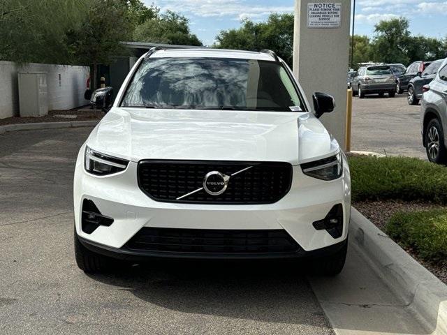 new 2025 Volvo XC40 car, priced at $47,296