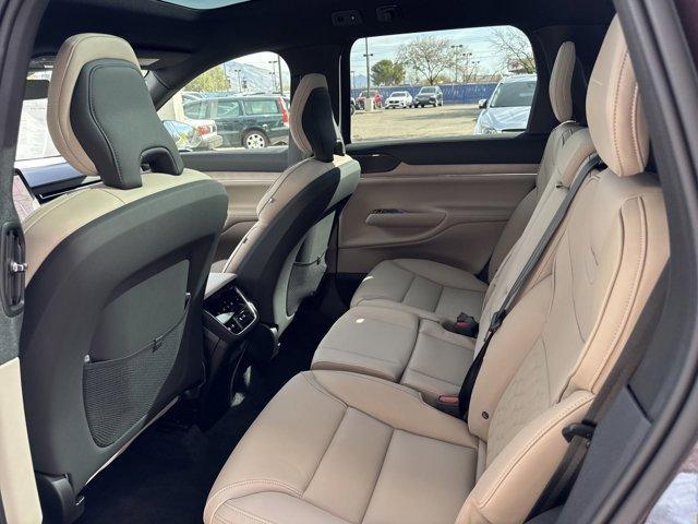 new 2025 Volvo EX90 car, priced at $81,290