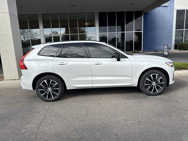 new 2025 Volvo XC60 car, priced at $54,036