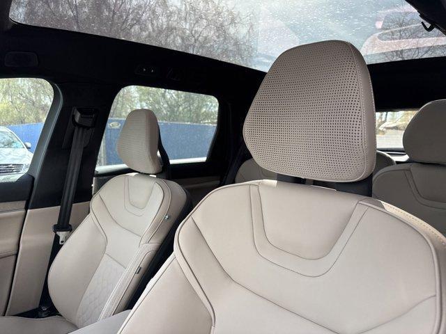 new 2025 Volvo EX90 car, priced at $95,140