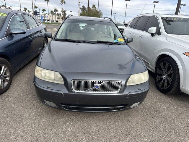 used 2005 Volvo V70 car, priced at $3,999