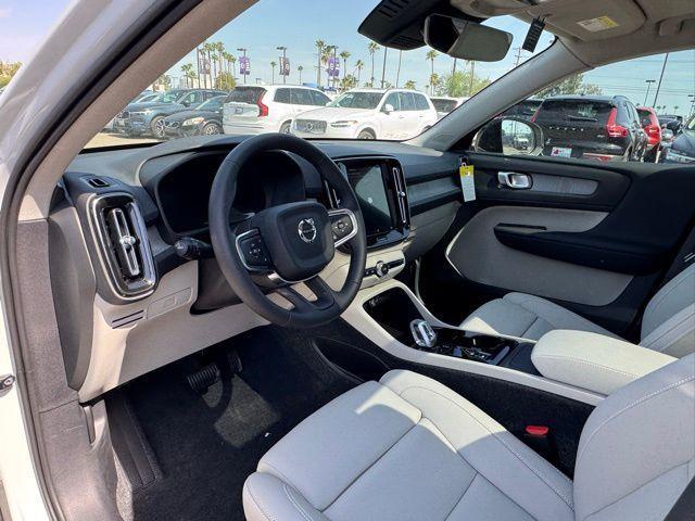 new 2025 Volvo XC40 car, priced at $48,335