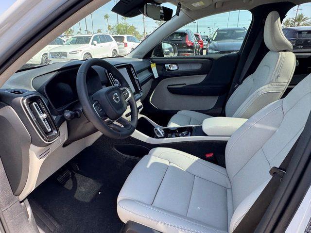 new 2025 Volvo XC40 car, priced at $48,335