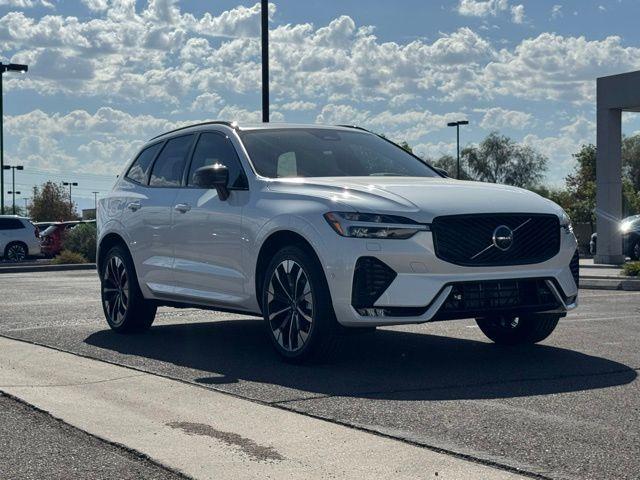 new 2026 Volvo XC60 car, priced at $56,825