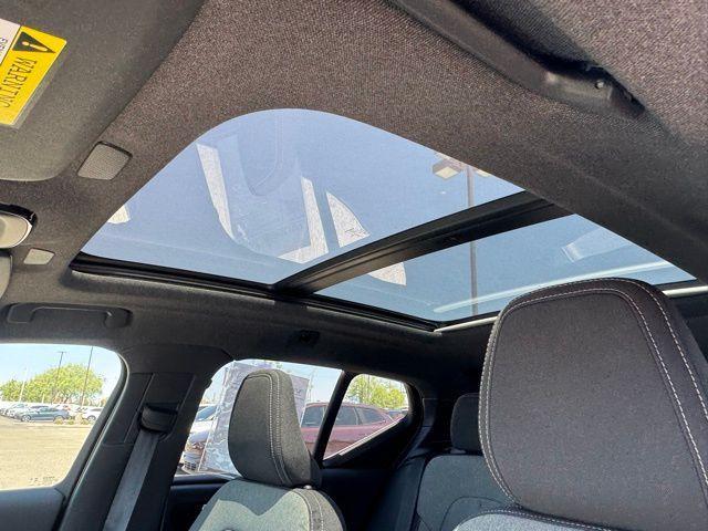 used 2025 Volvo XC40 car, priced at $35,433