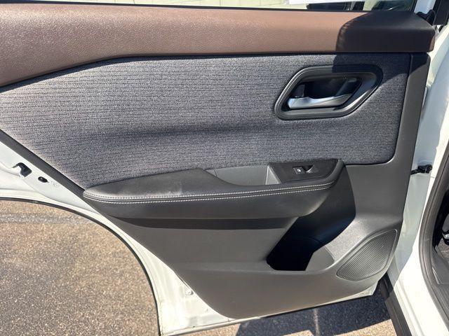 used 2023 Nissan Rogue car, priced at $22,190